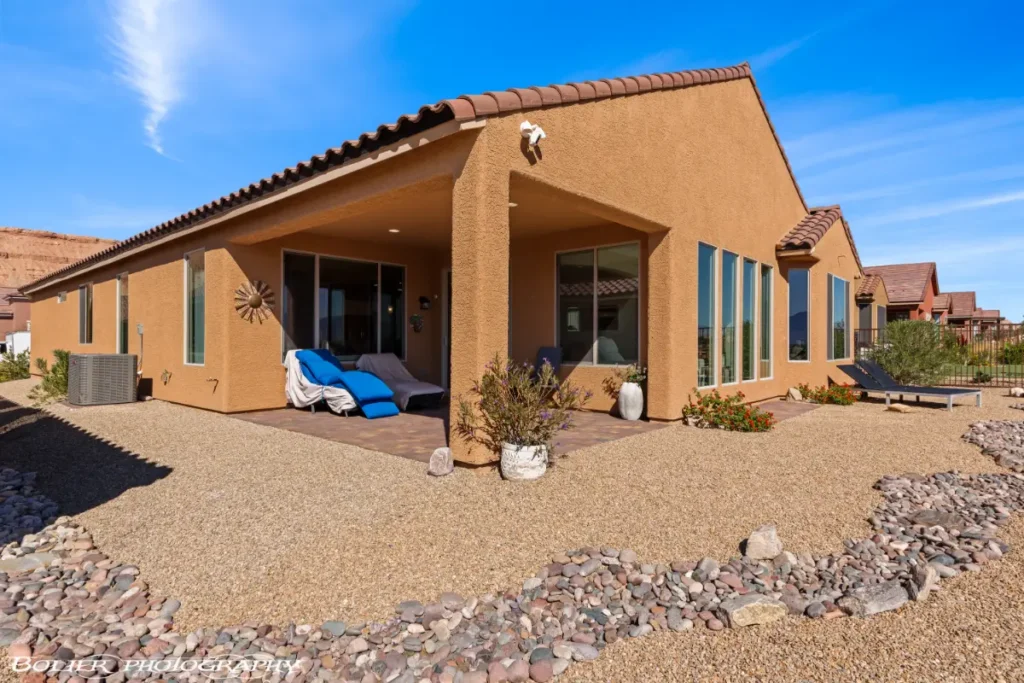 1430 Mossy Point, Mesquite, NV 89034