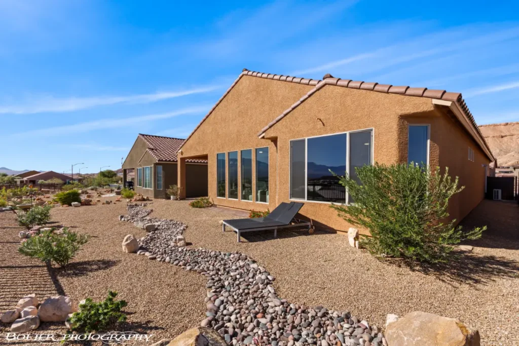1430 Mossy Point, Mesquite, NV 89034