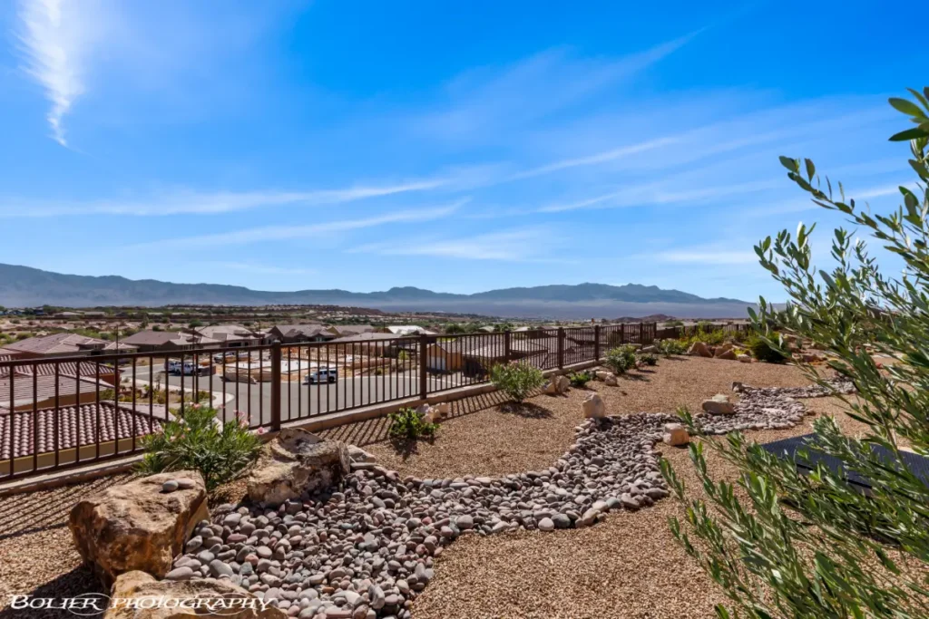 1430 Mossy Point, Mesquite, NV 89034